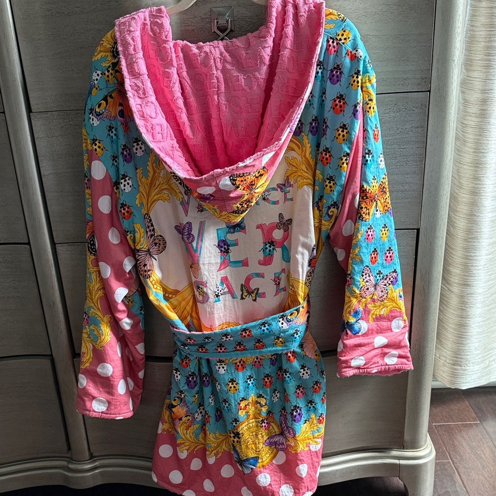 Limited edition Versace Butterfly Robe - Picture 9 of 10
